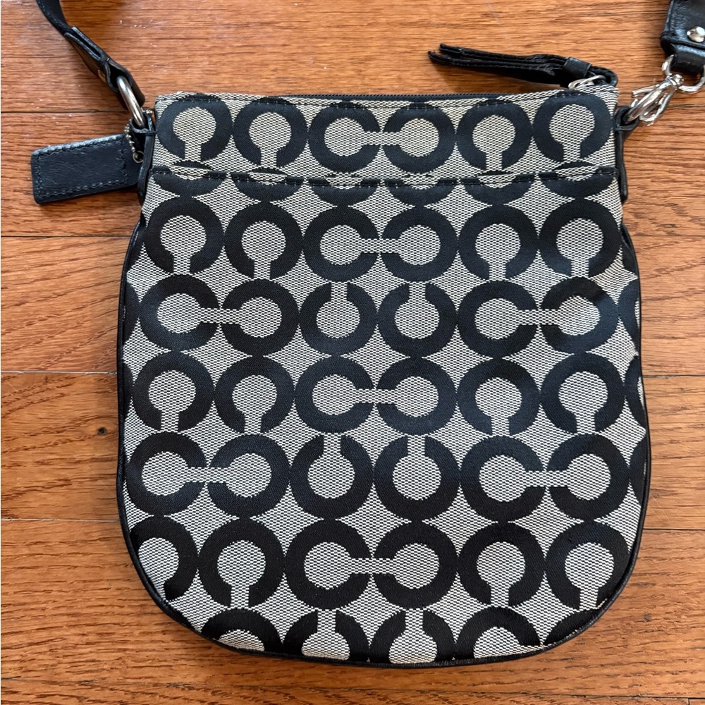 Coach Black and Gray Signature Messenger Bag - Picture 3 of 6